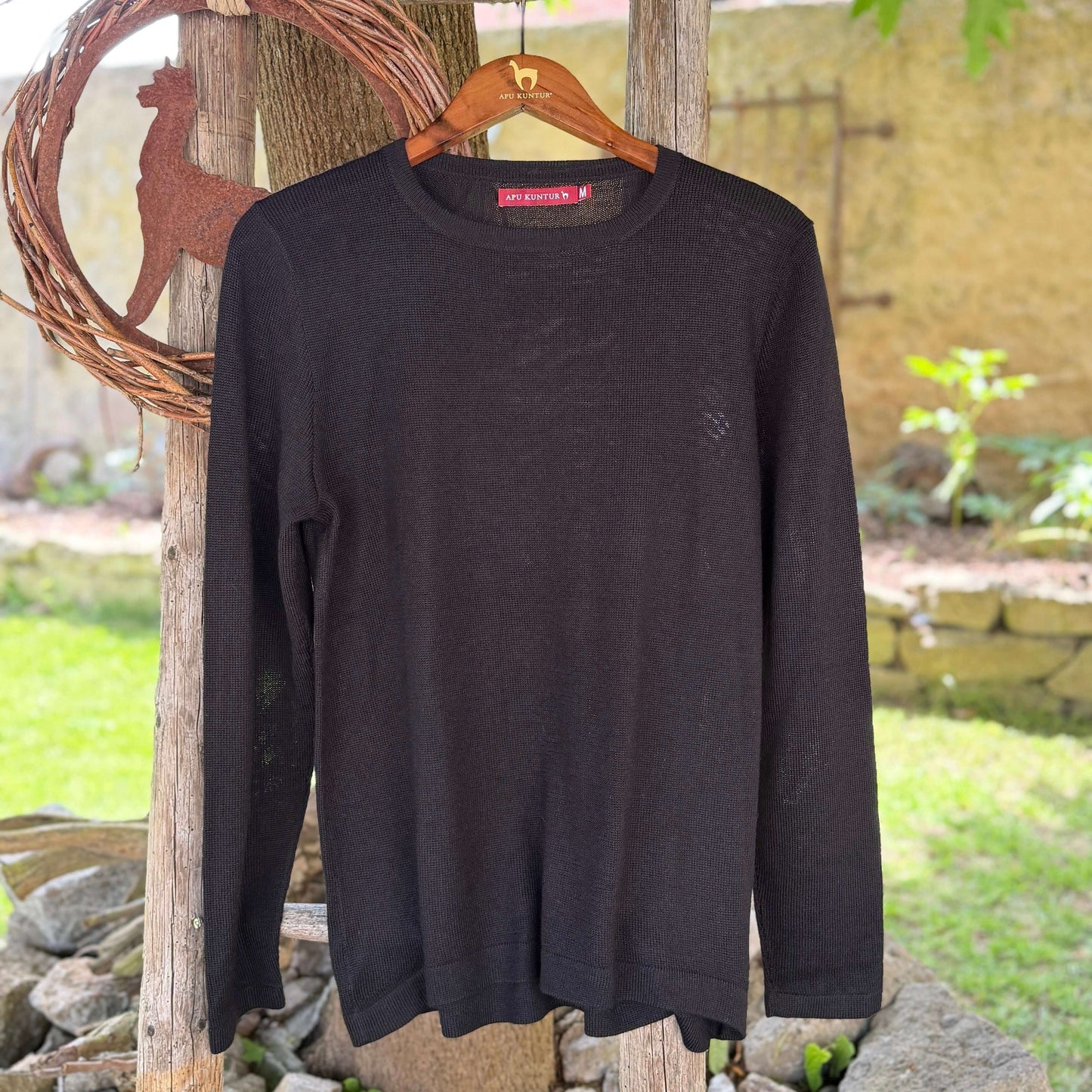 Women's Alpaca Sweater made from 100% Baby Alpaca Wool (Black)