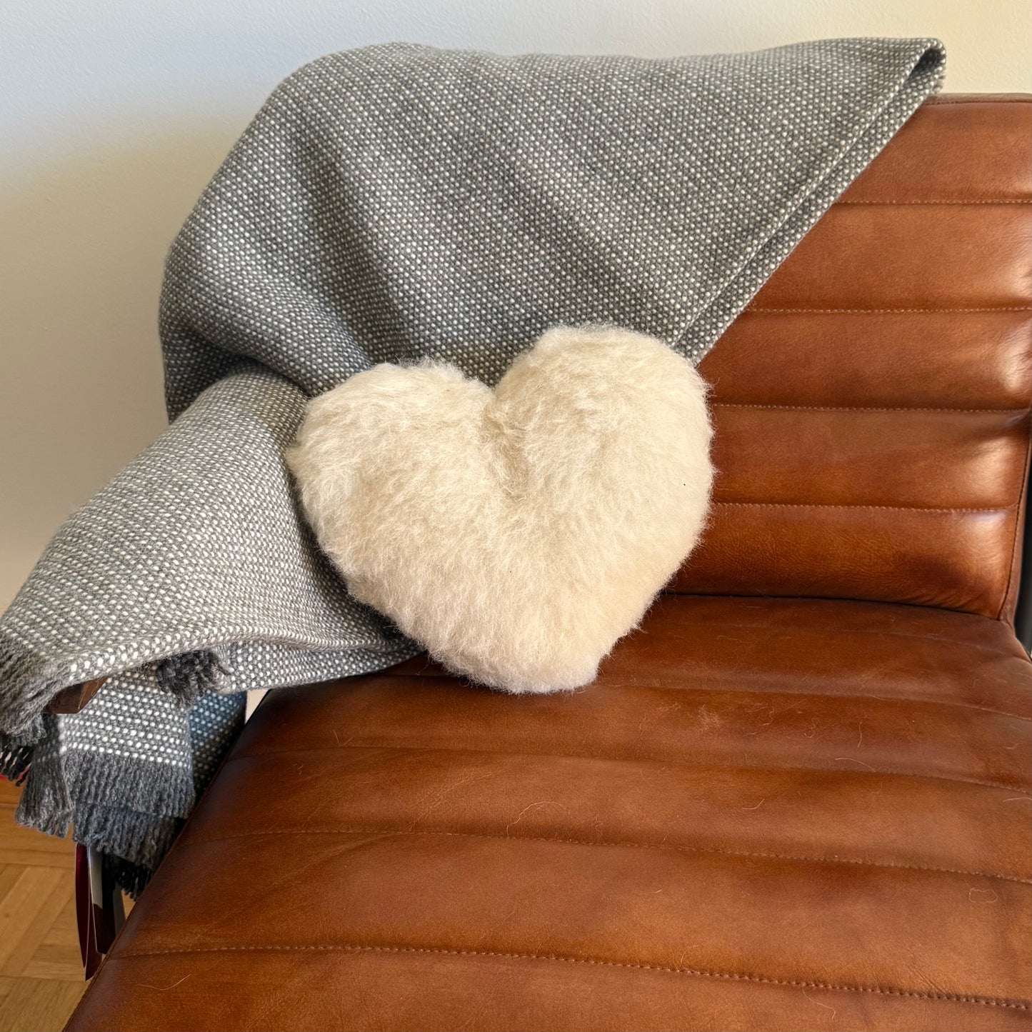 Alpaca Heart Cushion made of Alpaca Wool – Fluffy Heart-Shaped Cuddle Pillow