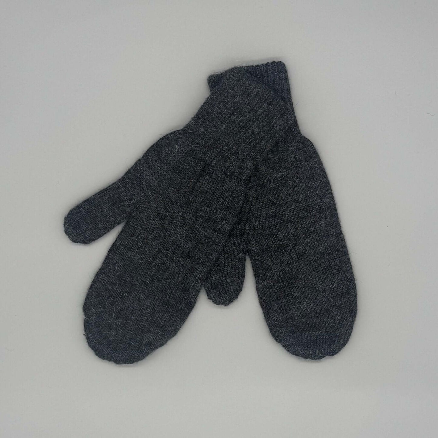 Modern mittens made from pure baby alpaca wool | Sustainable & Warming | Available in different colors