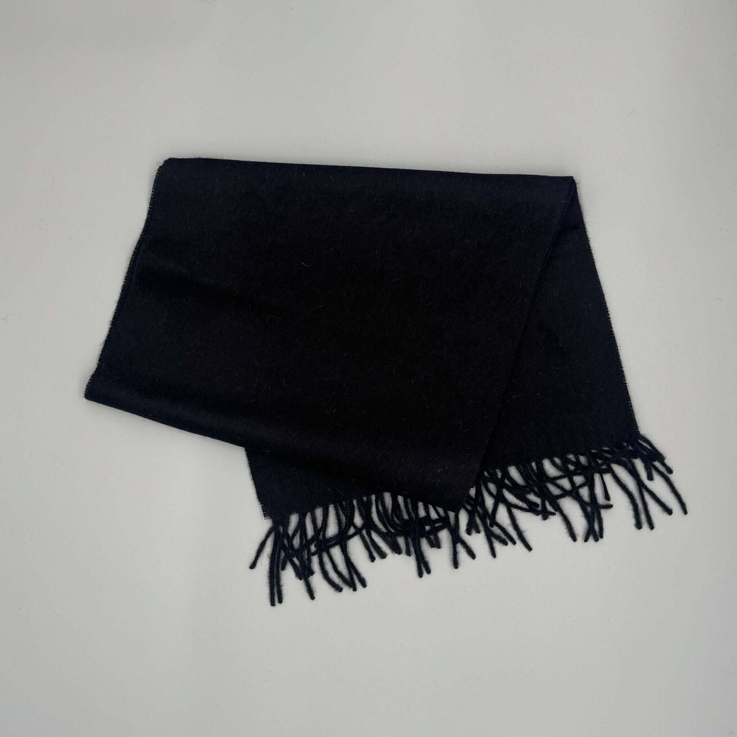 High-quality alpaca scarf made from the finest baby alpaca wool Cozy Soft & Hypoallergenic | Available in different designs