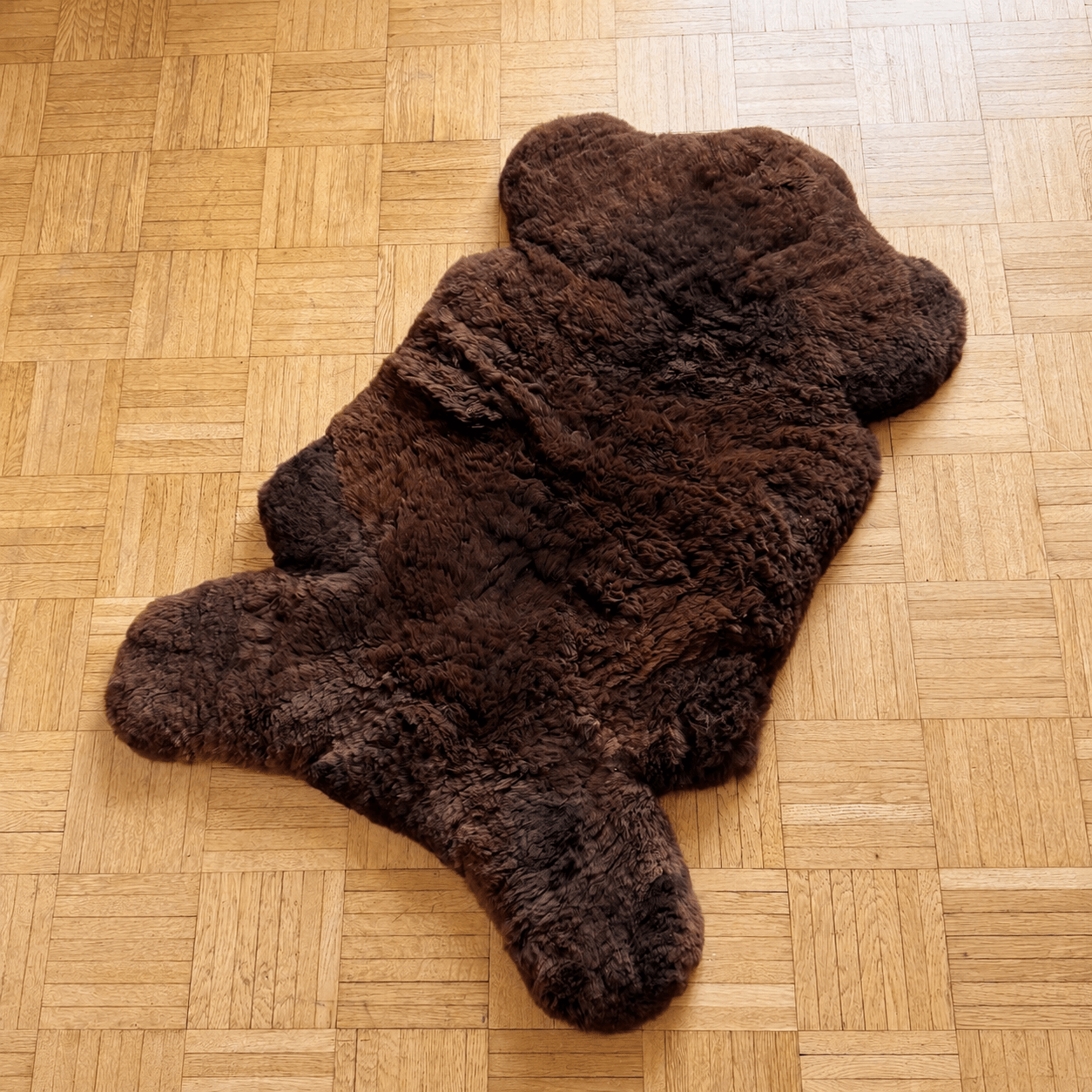Alpaka Fellteppich aus Echtfell 110 x 70 cm – handgefertigt