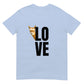 Tiermotiv T-Shirt mit einem frechen Alpaka und dem Wort "Love" auf einem blauen Shirt